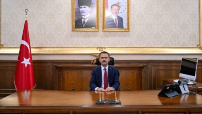 Kocaeli Valisi İlhami Aktaş, 1