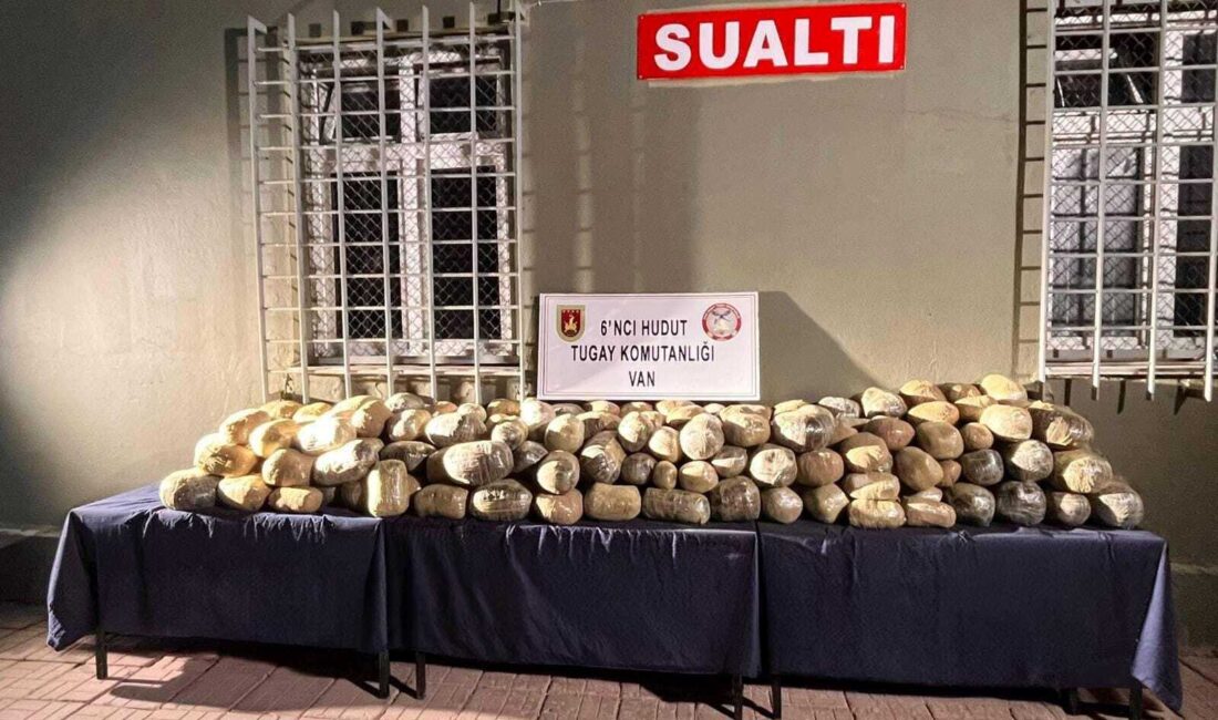 Van Sınırında Hudut Birliklerinden Kritik Operasyon: 412 Kilo Uyuşturucu Ele Geçirildi Milli Savunma Bakanlığı (MSB),