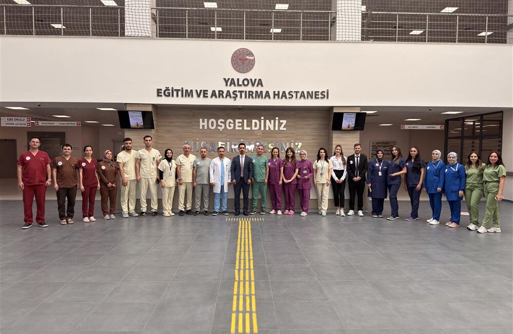 Yalova Eğitim Ve Araştırma Hastanesi’nde Yeni Kıyafet Standartları Uygulamaya Girdi