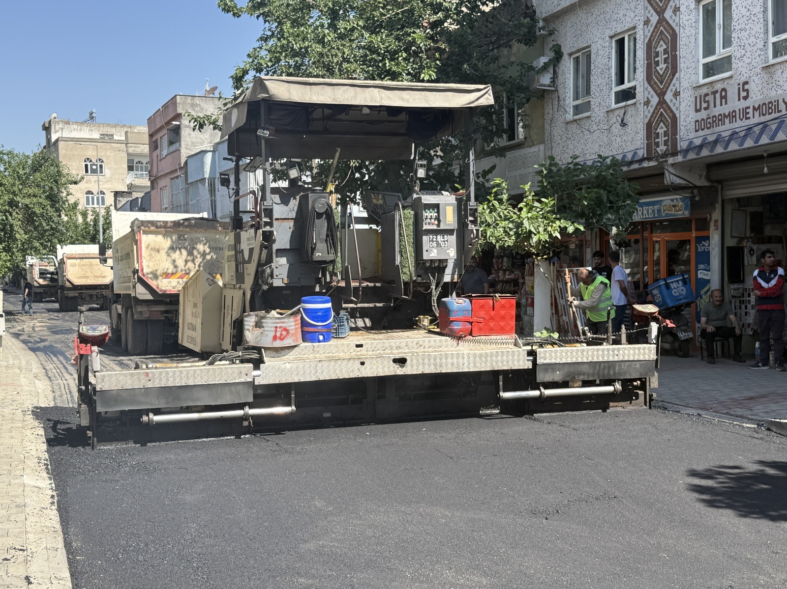 Batman’da Kışın Hasar Gören Yollar İçin Afet Kapsamında Asfalt Desteği