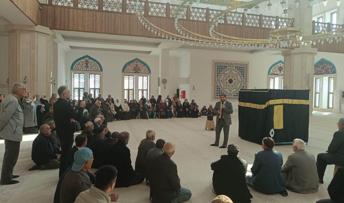 Kars’ta Umre Yolcularına Kutsal Yolculuk Öncesi Kapsamlı Bilgilendirme Semineri Kars İl Müftülüğü, kasım
