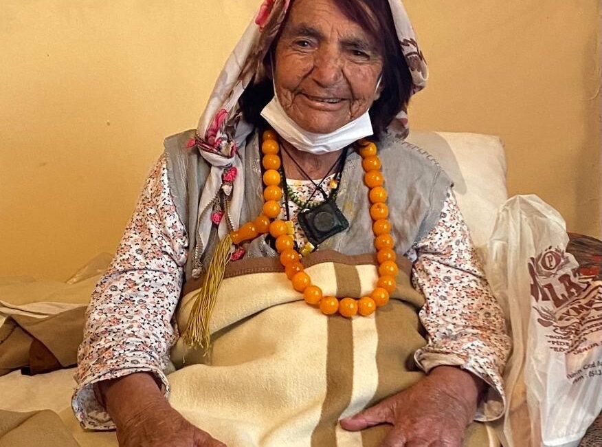 Van’ın renkli simalarından Fadile Kayar hayatını kaybetti Van’da kent kültüründe
