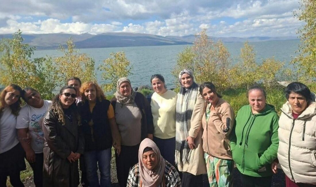 Kars’tan Özel Bireylere Çıldır Gölü’nde Moral Gezisi Kars Engelsiz Yaşam Bakım