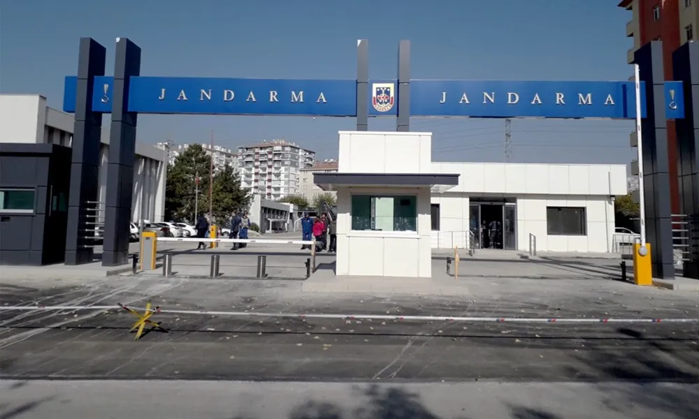 Ankara’da Jandarmadan Kapsamlı Operasyon: 169 Firari Yakalandı Ankara İl Jandarma Komutanlığı