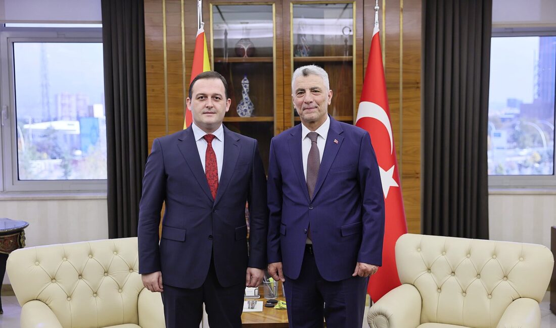 Ticaret Bakanı Ömer Bolat,