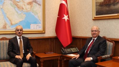 Ulaştırma ve Altyapı Bakanı Abdulkadir