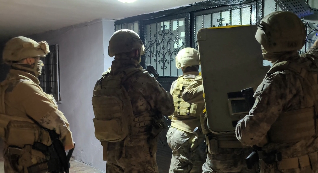 Batman Merkezli Dört İlde Büyük Narkotik Operasyonu: 17 Tutuklama