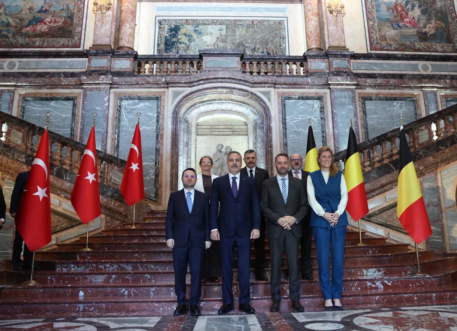 Brüksel’de Kritik Türkiye-Belçika Zirvesi: Bakanlar Düzeyinde Üçlü İş Birliği Görüşmesi