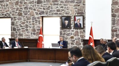 İzmir Valisi Dr. Süleyman Elban,
