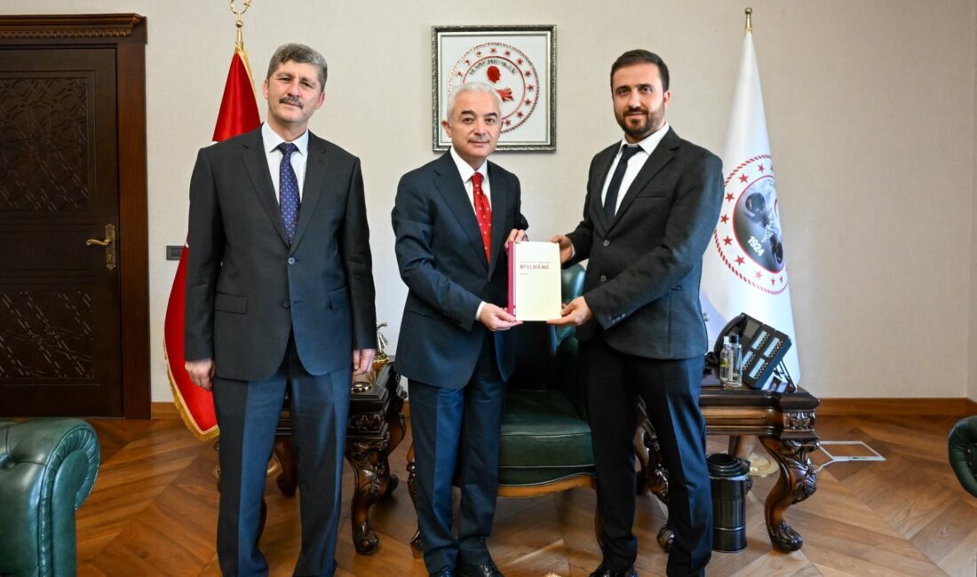 Kırklareli Valisi Uğur Turan,