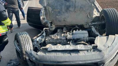 Van’ın Gevaş ilçesinde otomobilin takla