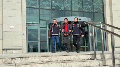 Kırıkkale’de tartıştığı babasını ekmek bıçağıyla