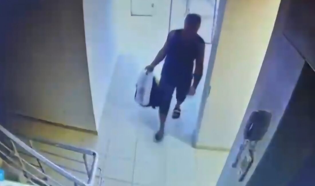 Hatay’da Duvarı Delerek Kuyumcu Kasasını Soymaya Çalışan Şüpheliler Yakayı Ele Verdi Hatay’ın Antakya ilçesinde bitişikteki
