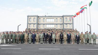 Milli Savunma Bakanı Yaşar Güler,