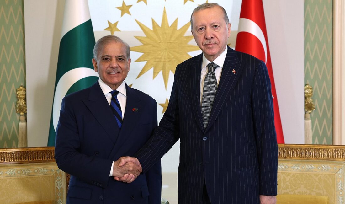 Pakistan Başbakanı Şahbaz Şerif,