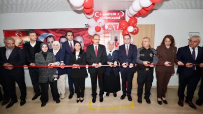 Siirt Valisi ve Belediye Başkan