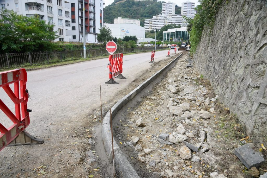 Giresun Güre Mahallesi’nde Öğrenciler İçin Yeni Kaldırım Çalışması Başladı