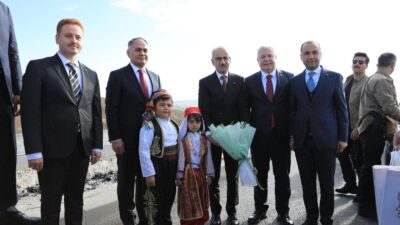 Ulaştırma ve Altyapı Bakanı Abdulkadir