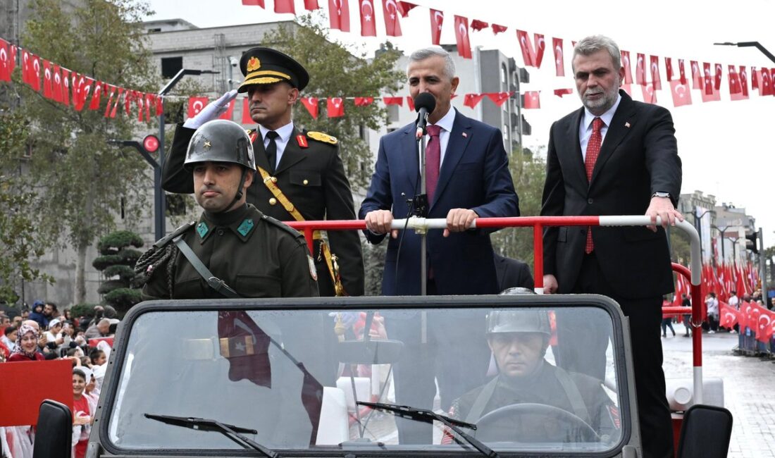 Kahramanmaraş’ta 29 Ekim Cumhuriyet Bayramı Büyük Bir Coşkuyla Kutlandı Türkiye Cumhuriyeti’nin kuruluşunun 103.